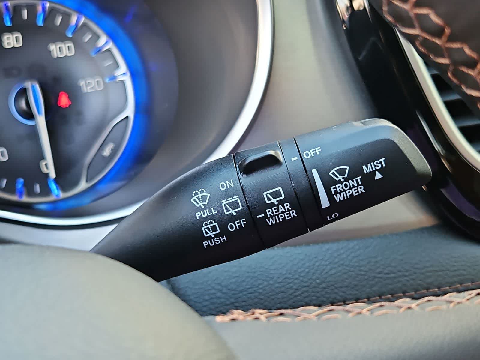 Thumbnail: 2026 Chrysler Pacifica - 25