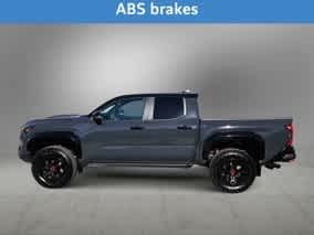 Thumbnail: 2024 Toyota Tacoma - 10