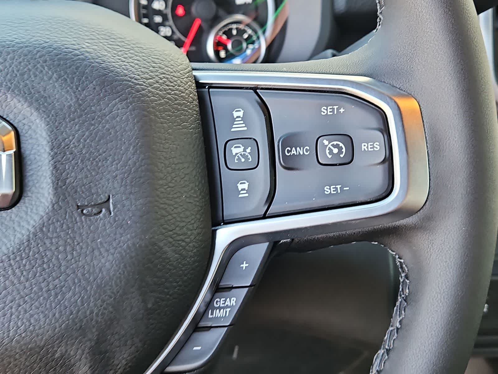 2025 RAM 3500 Big Horn 23