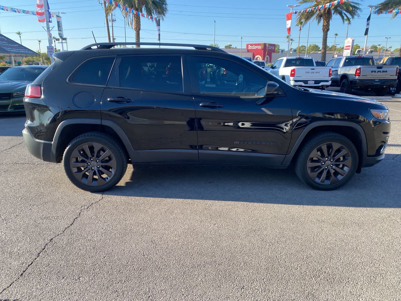 Thumbnail: 2021 Jeep Cherokee - 4
