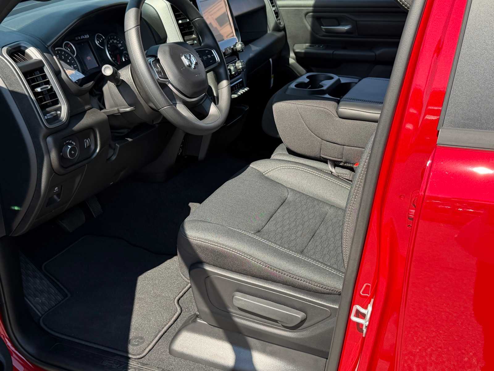 Thumbnail: 2026 RAM 1500 - 15