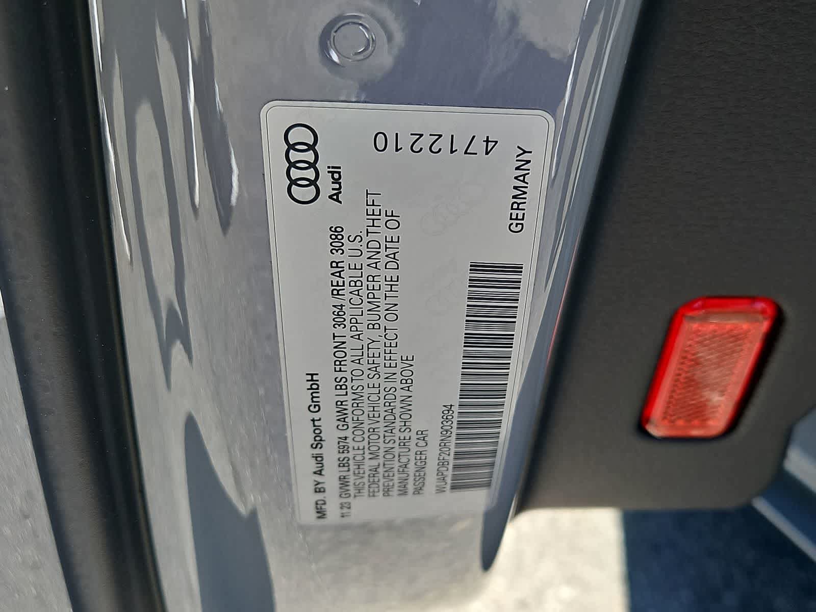Thumbnail: 2024 Audi RS 7 - 37
