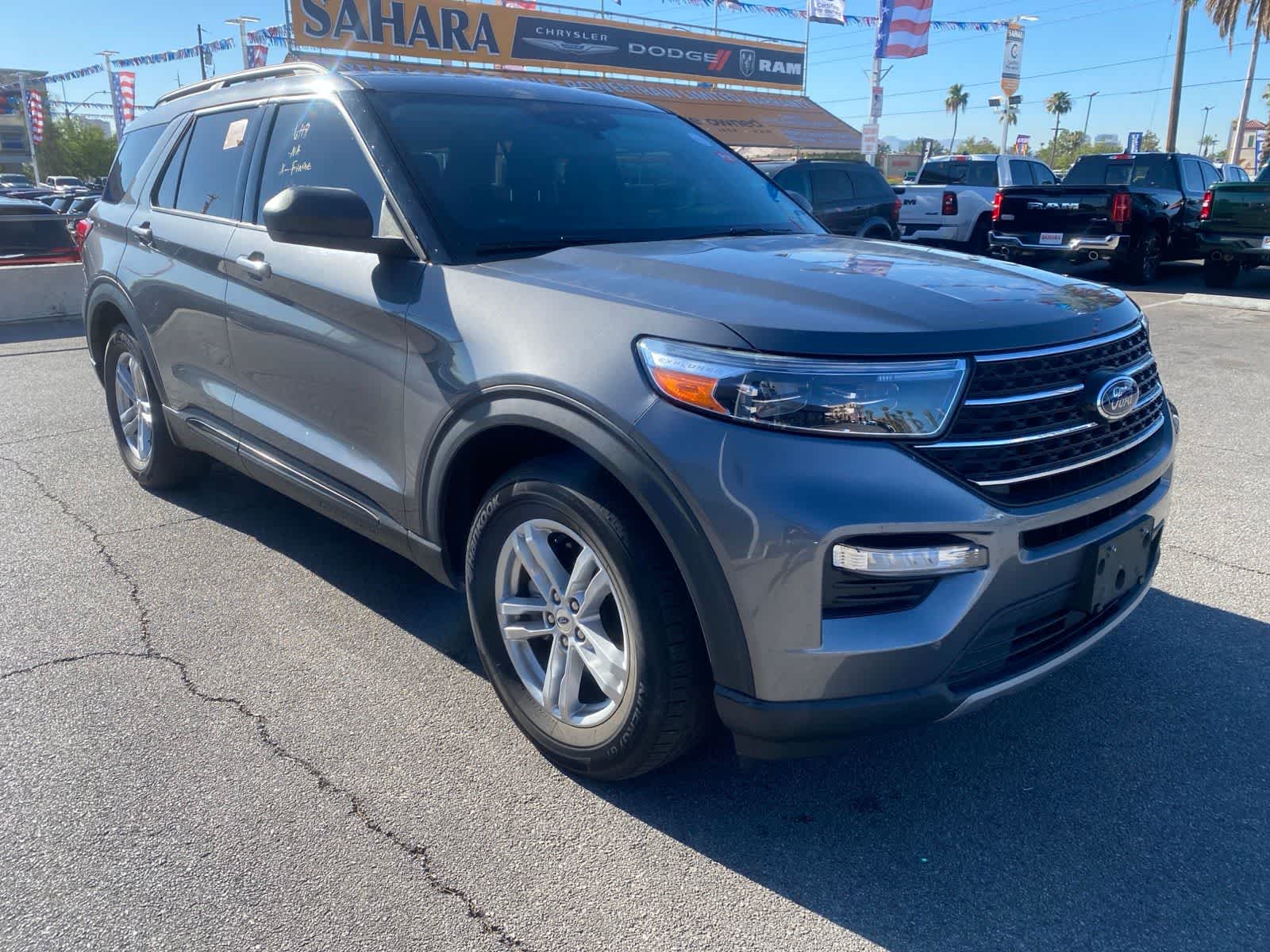 Thumbnail: 2022 Ford Explorer - 3