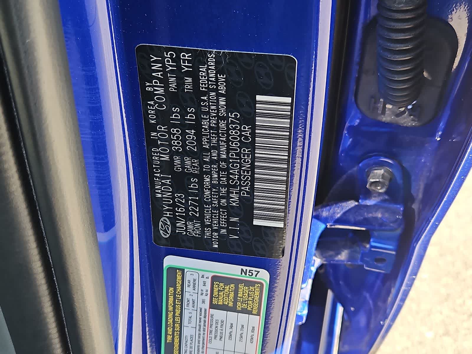 Thumbnail: 2023 Hyundai Elantra - 34