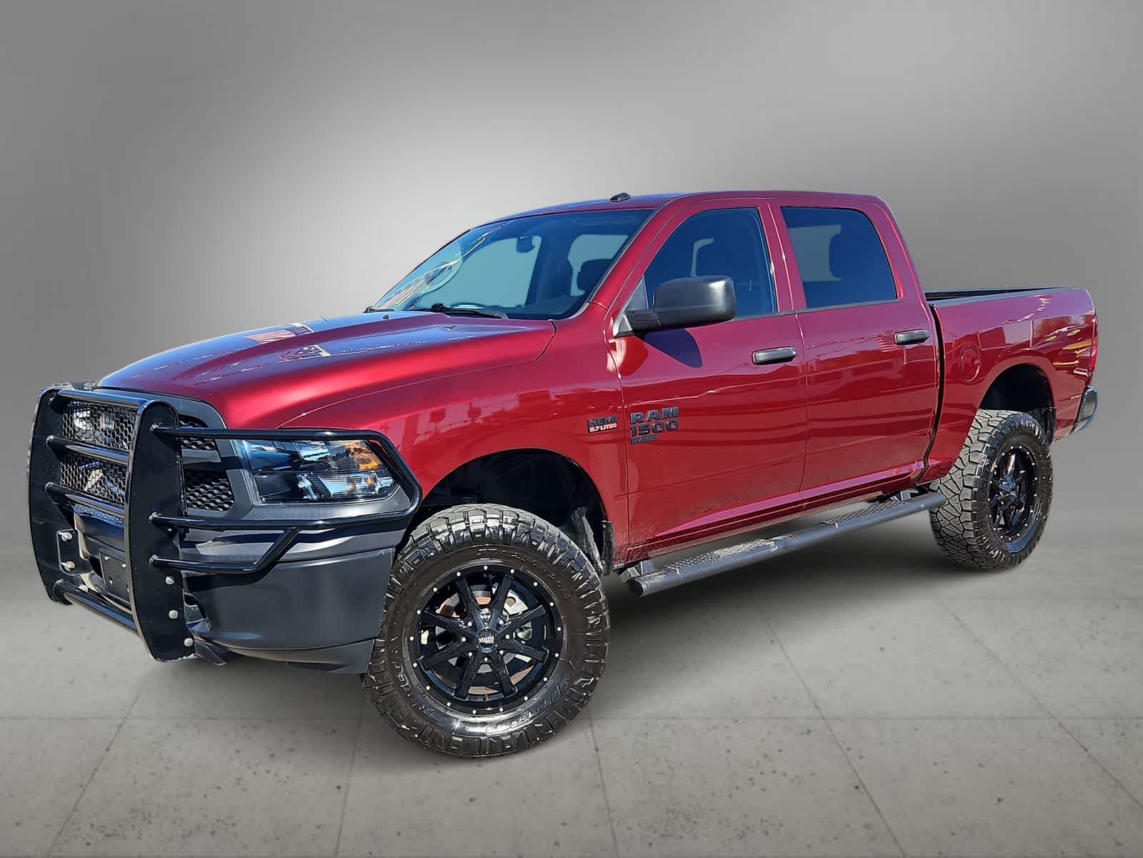 Thumbnail: 2022 RAM 1500 Classic - 1