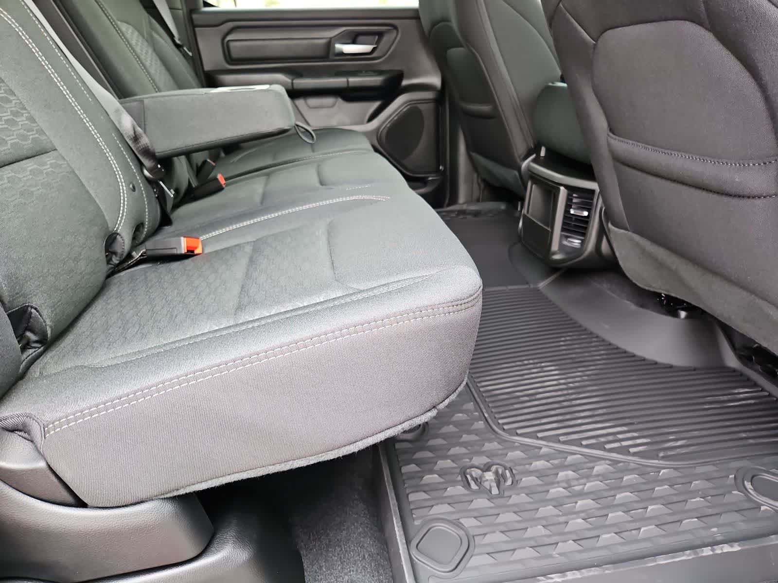 Thumbnail: 2026 RAM 1500 - 20