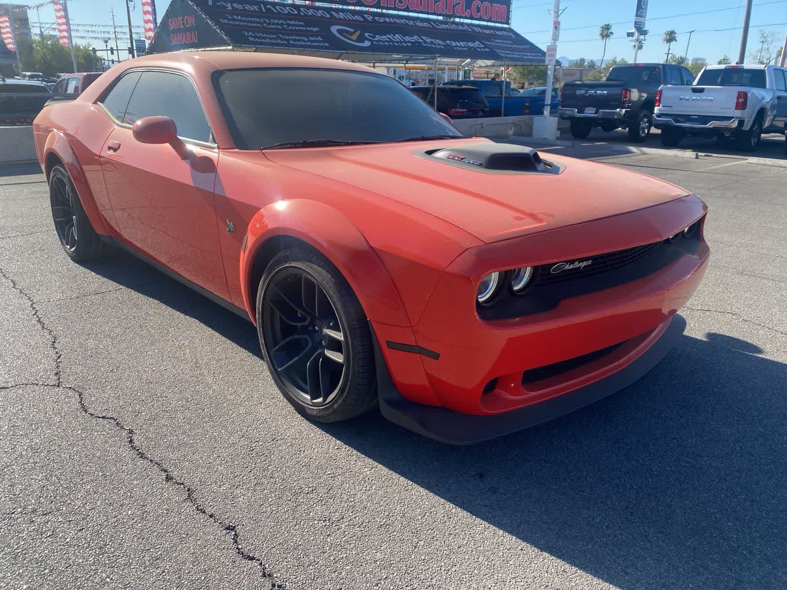 Thumbnail: 2022 Dodge Challenger - 3