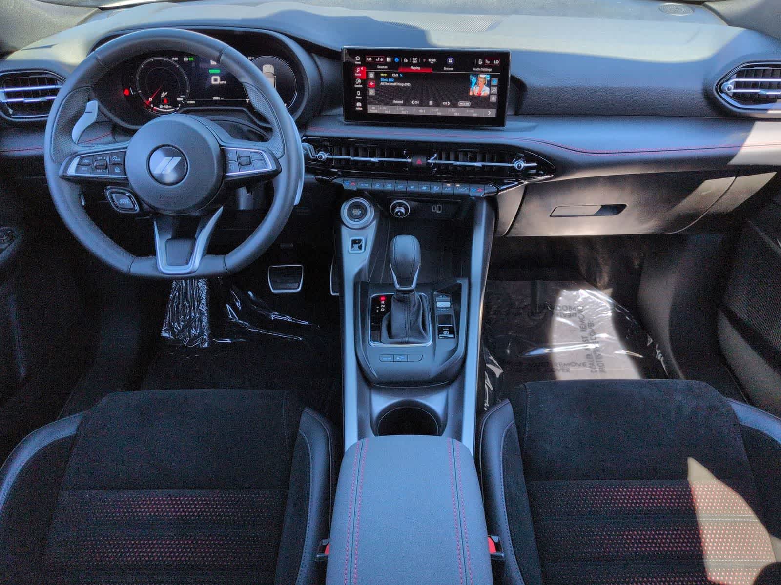 Thumbnail: 2024 Dodge Hornet - 16