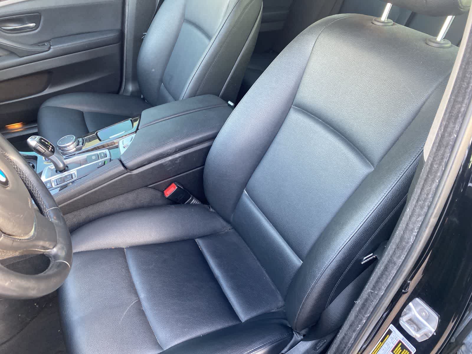 Thumbnail: 2015 BMW 5 Series - 12