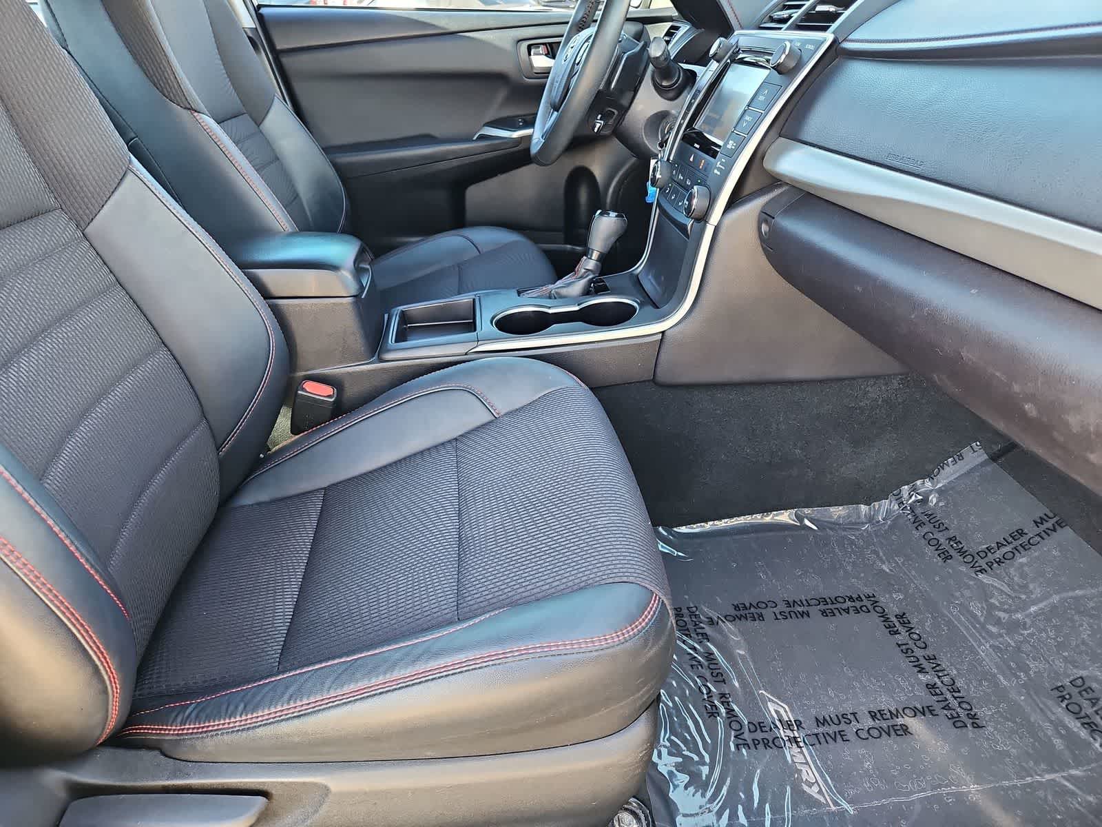 Thumbnail: 2017 Toyota Camry - 23