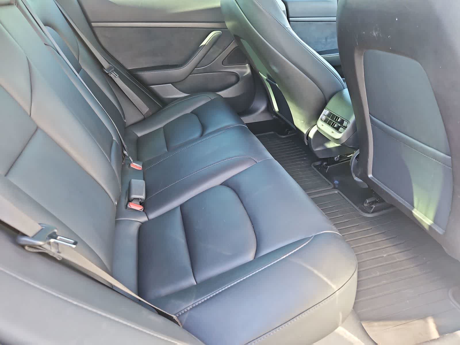 Thumbnail: 2020 Tesla Model 3 - 20