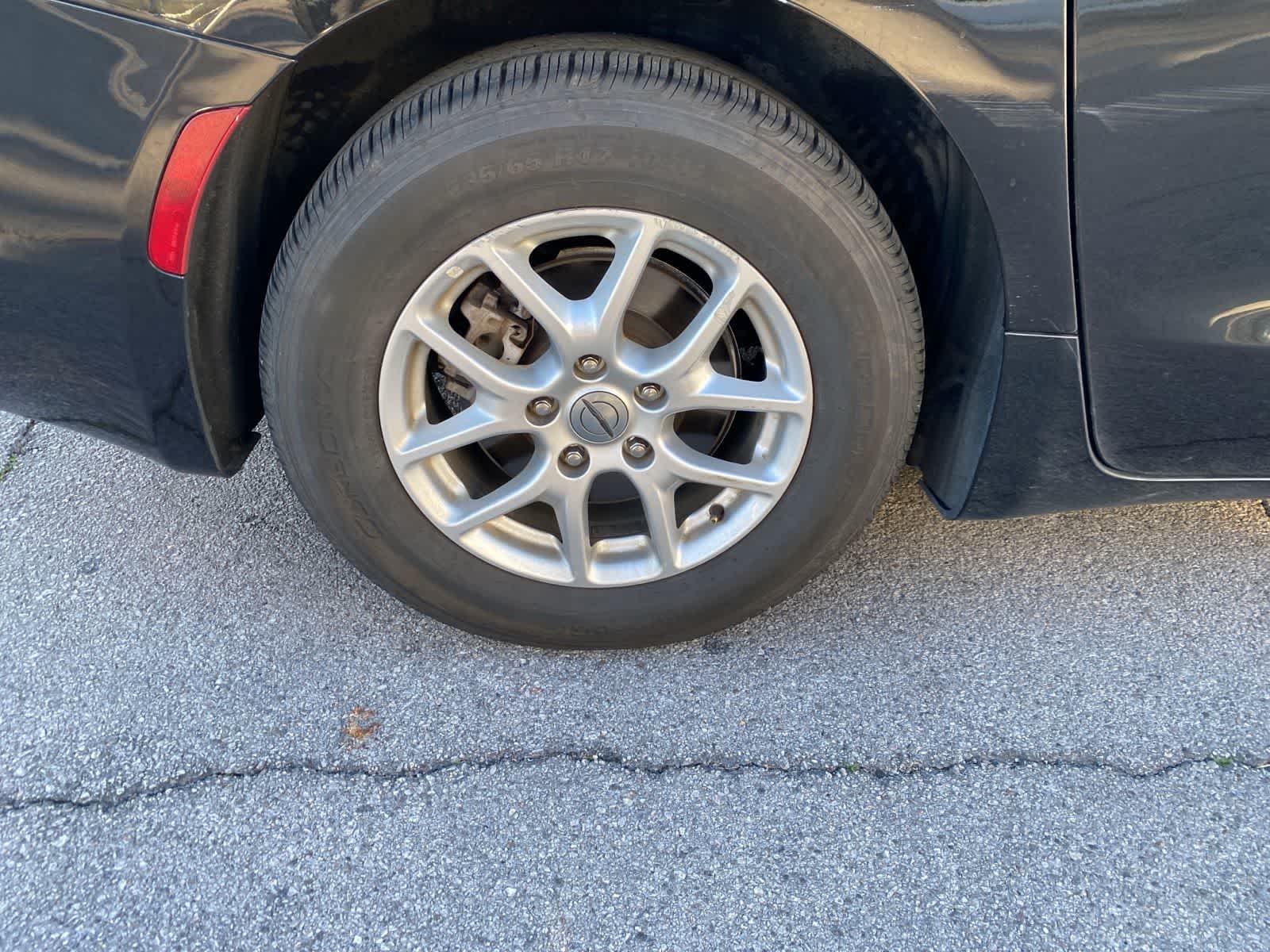 Thumbnail: 2023 Chrysler Voyager - 6