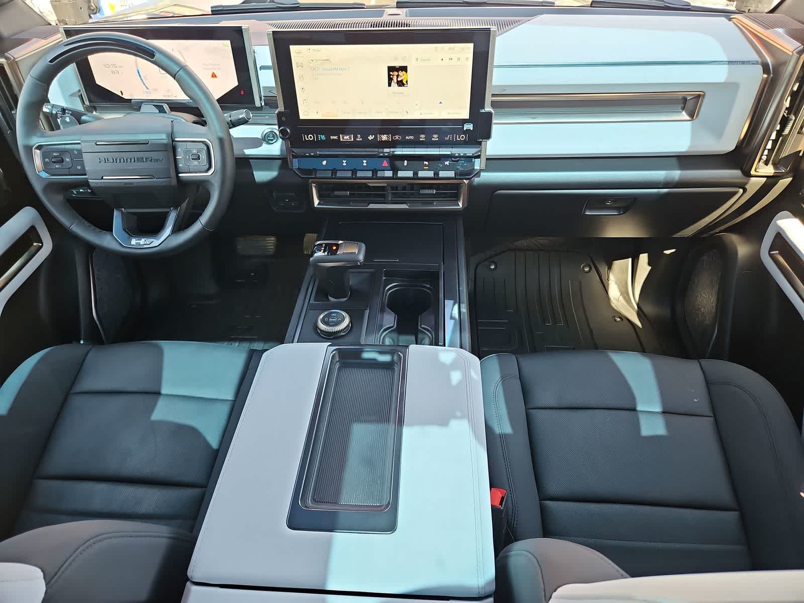 Thumbnail: 2024 GMC Hummer EV - 15