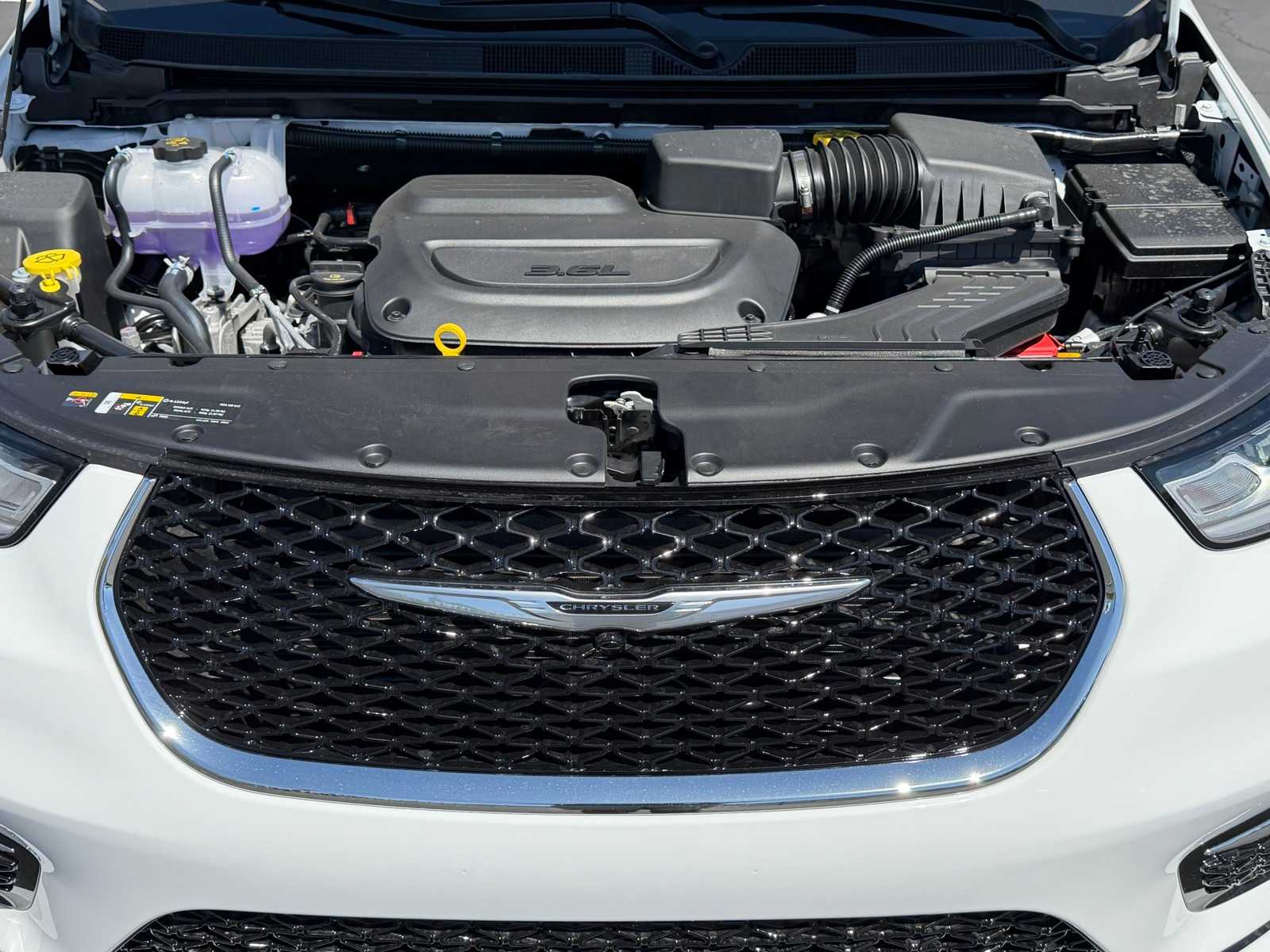 Thumbnail: 2026 Chrysler Pacifica - 30