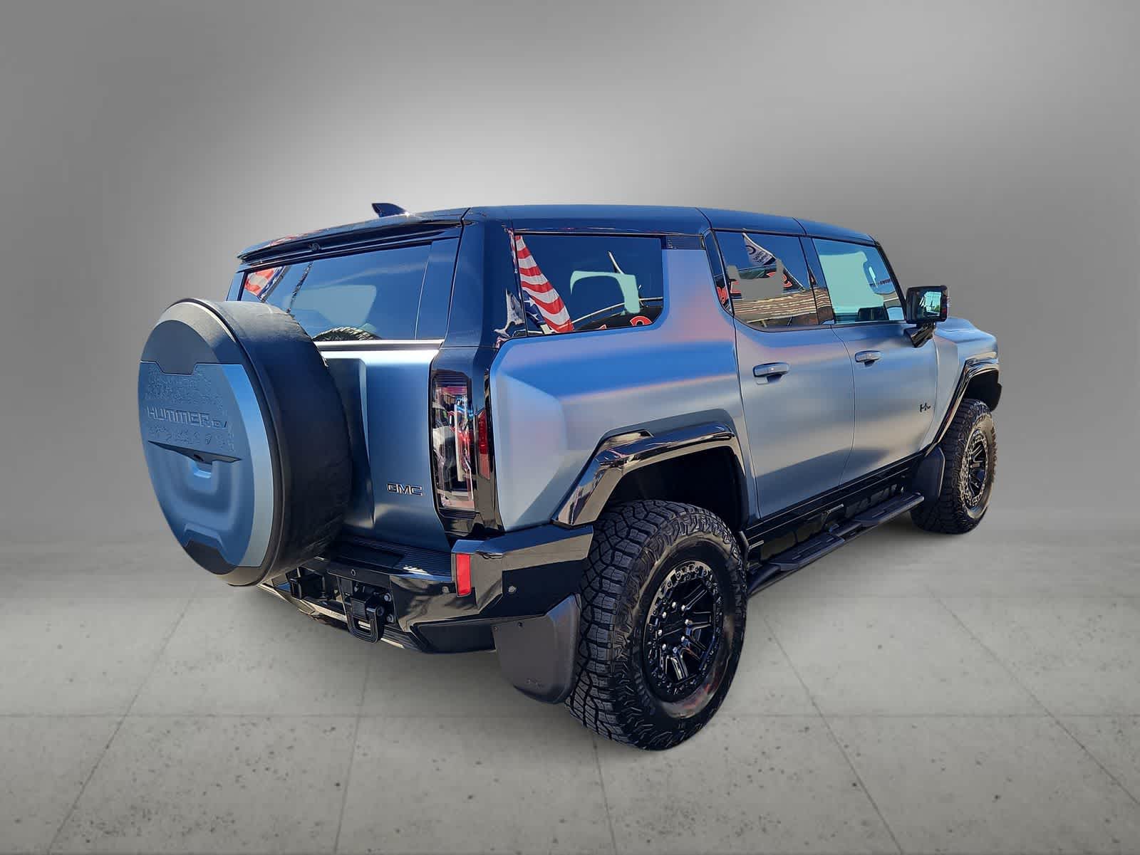 Thumbnail: 2024 GMC Hummer EV - 9