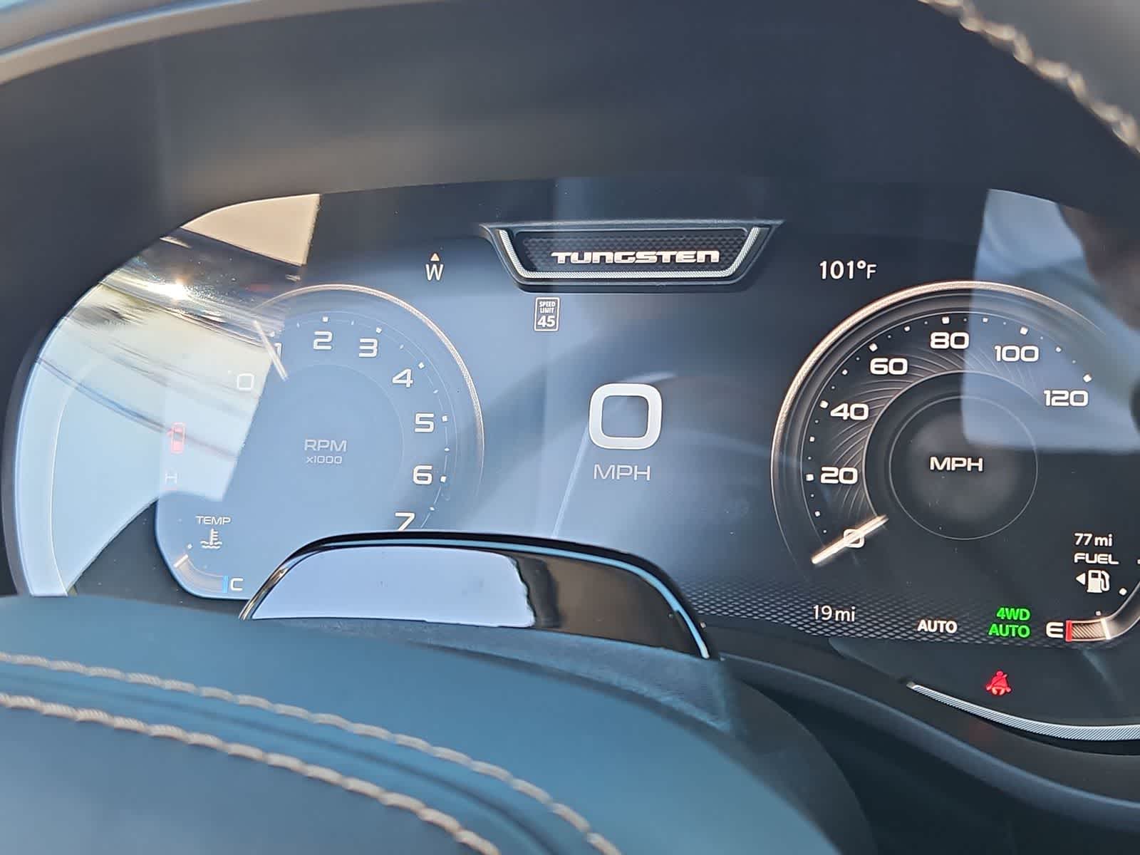 Thumbnail: 2026 RAM 1500 - 33