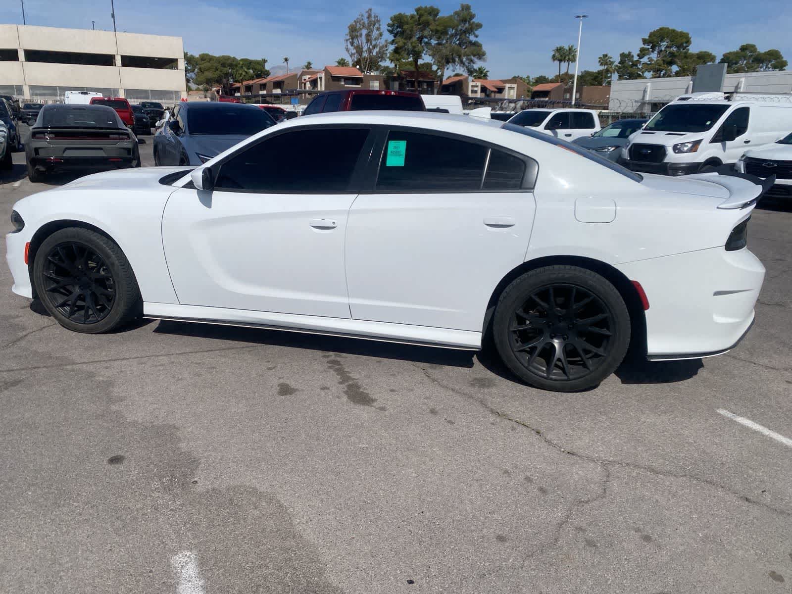 Thumbnail: 2021 Dodge Charger - 9