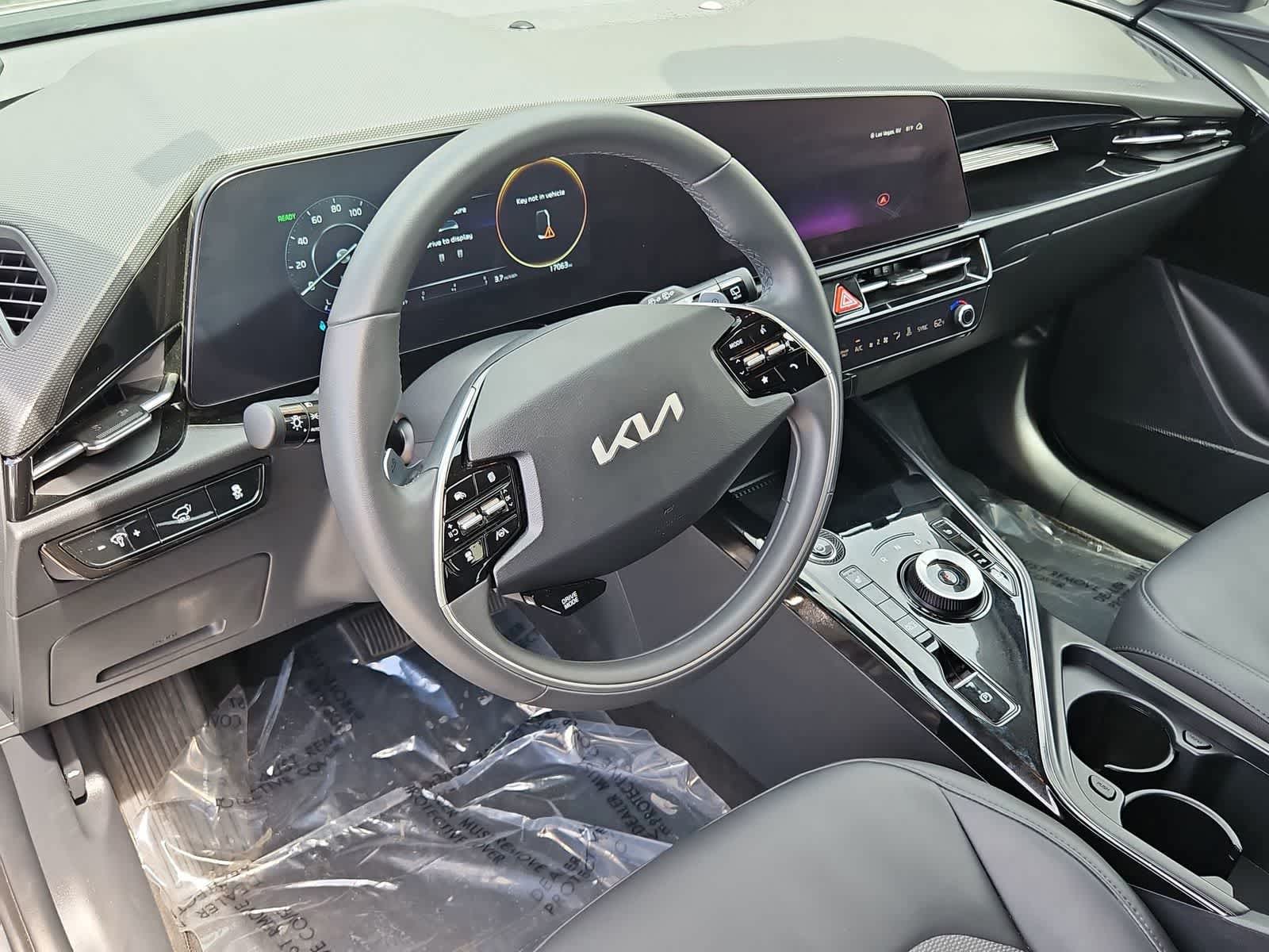Thumbnail: 2024 Kia Niro - 14