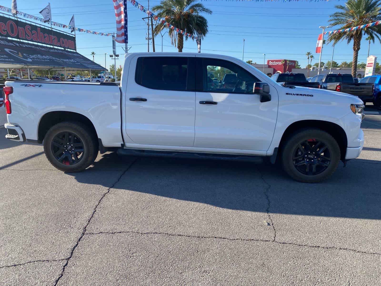 Thumbnail: 2023 Chevrolet Silverado 1500 - 4