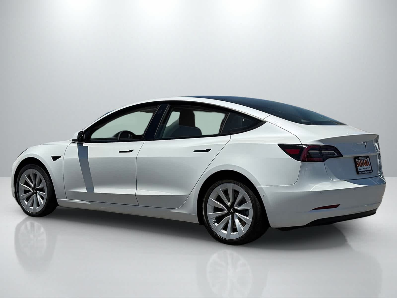 Thumbnail: 2021 Tesla Model 3 - 4