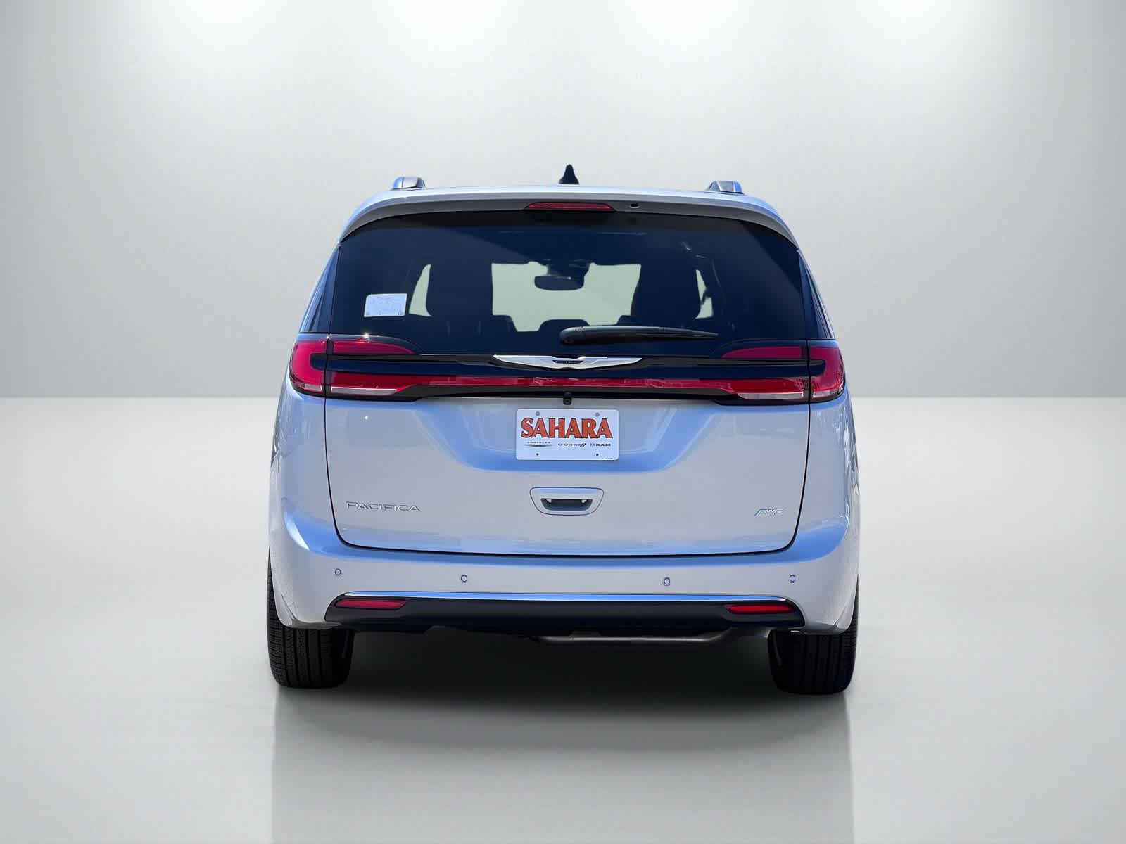 Thumbnail: 2026 Chrysler Pacifica - 5