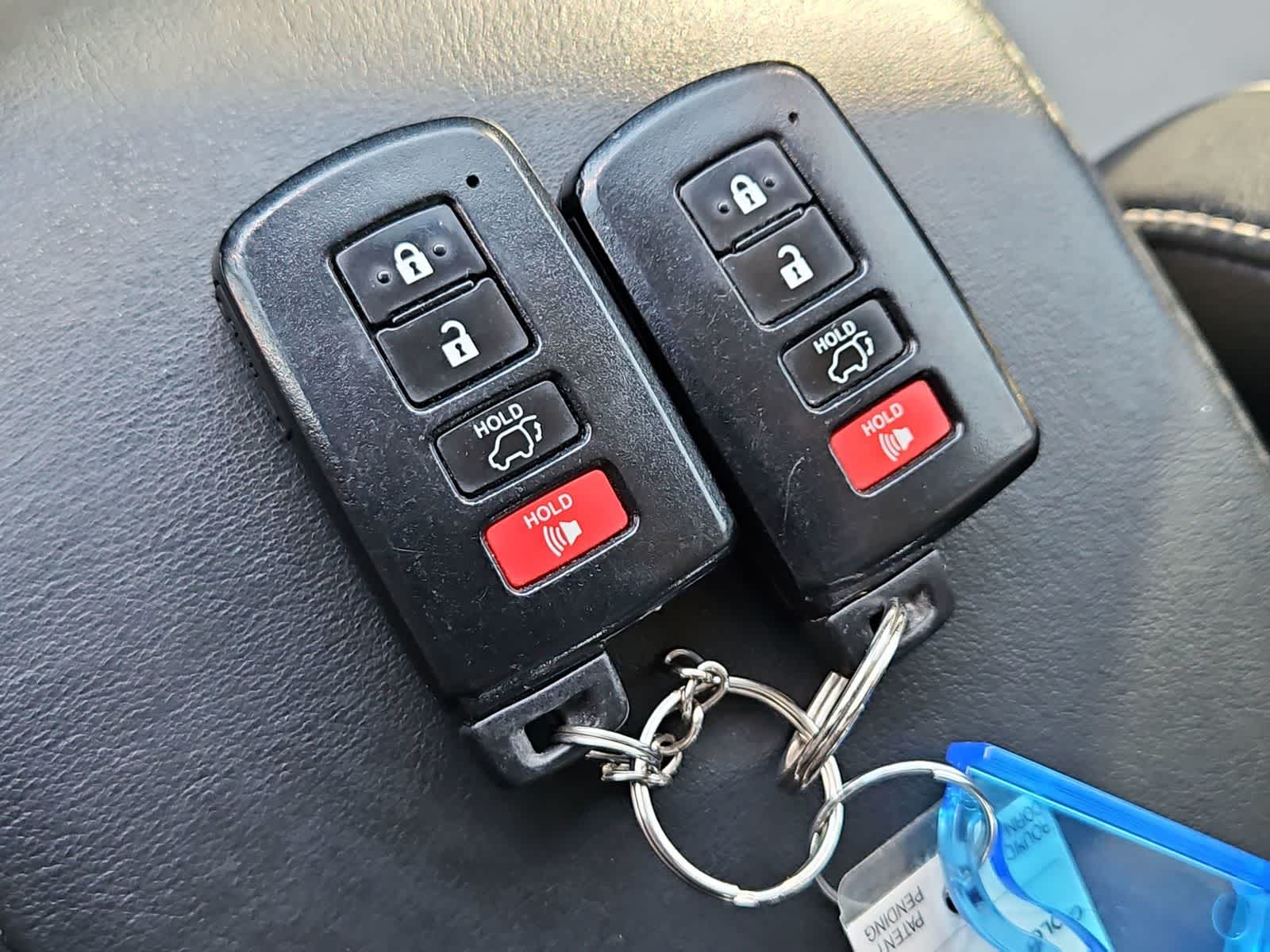 Thumbnail: 2016 Toyota RAV4 - 38