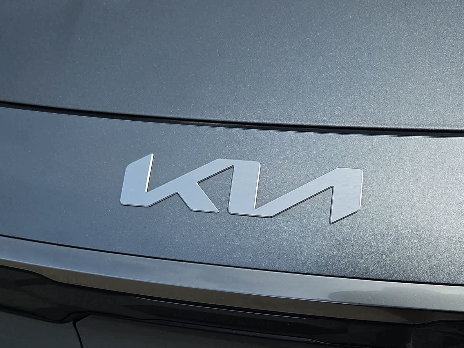 Thumbnail: 2024 Kia Niro - 15