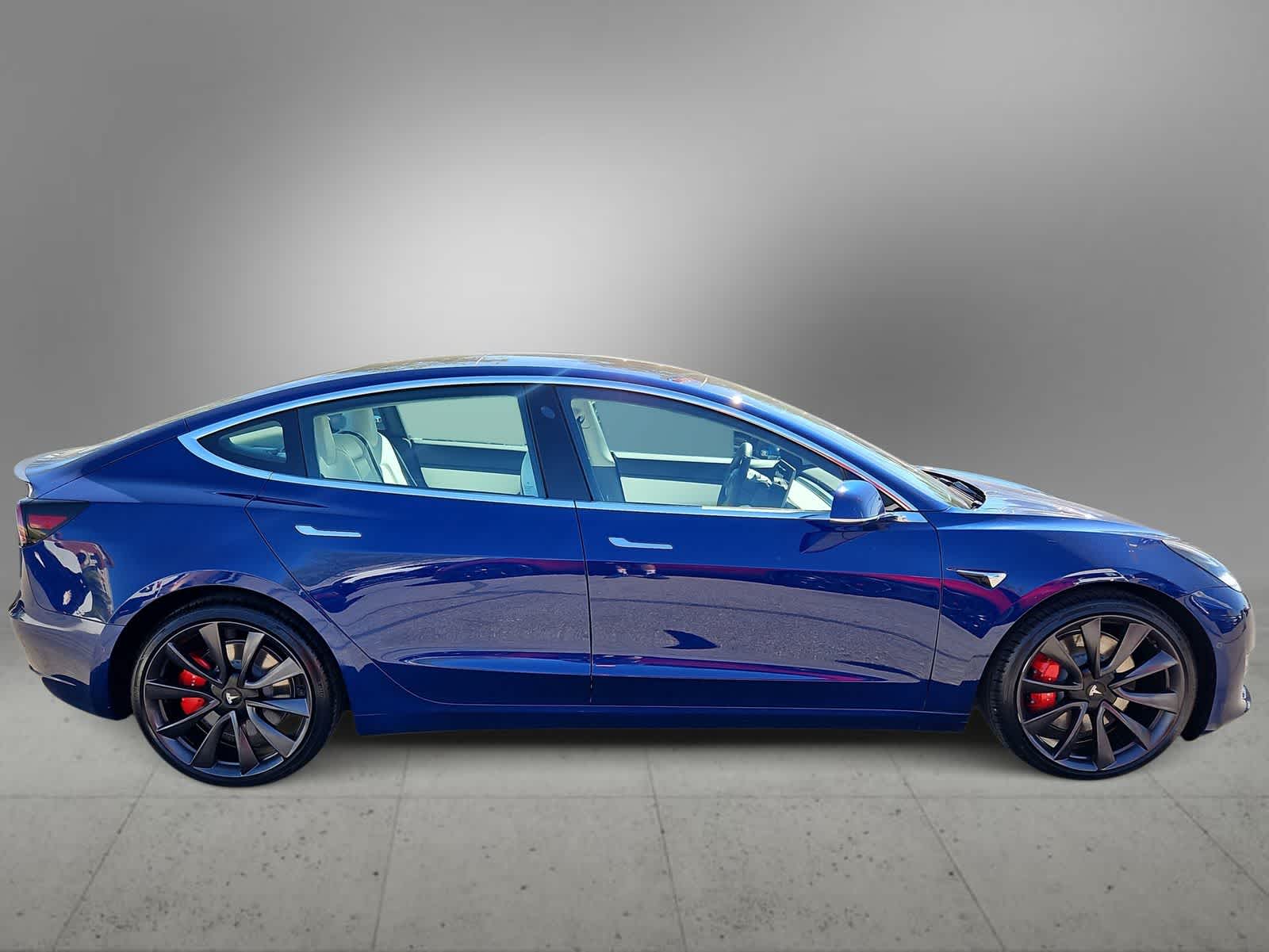 Thumbnail: 2020 Tesla Model 3 - 10
