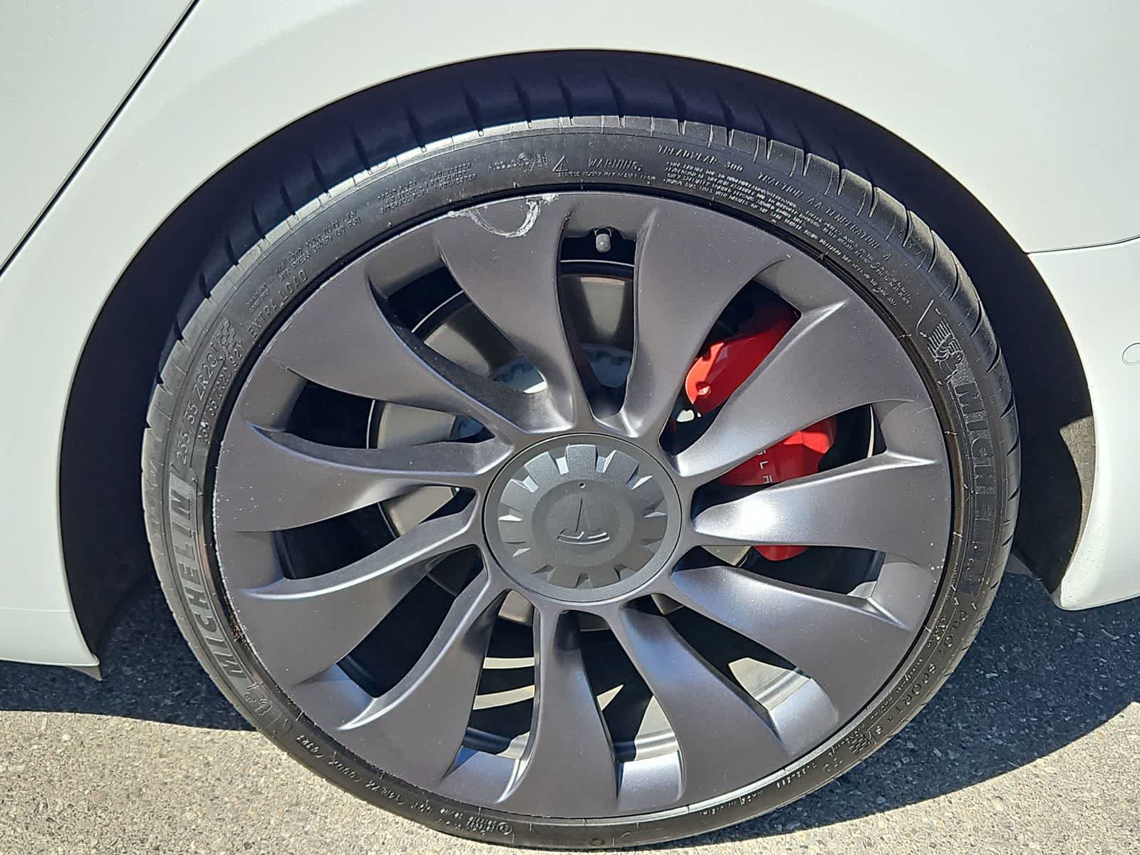 Thumbnail: 2022 Tesla Model 3 - 13