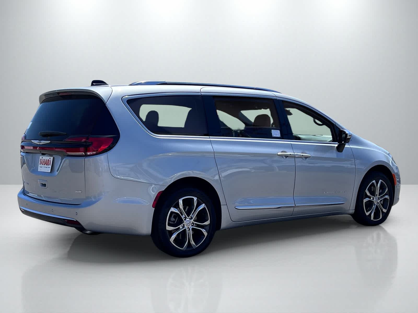 Thumbnail: 2026 Chrysler Pacifica - 7