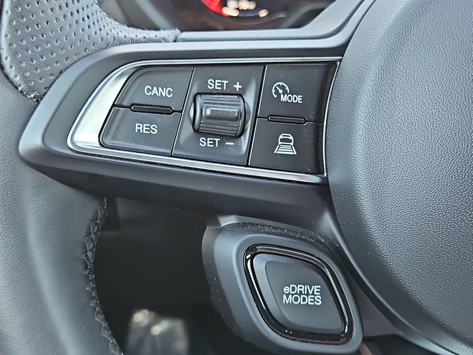 Thumbnail: 2024 Dodge Hornet - 23