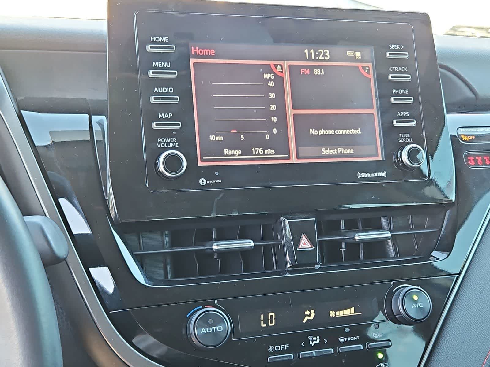 Thumbnail: 2022 Toyota Camry - 29