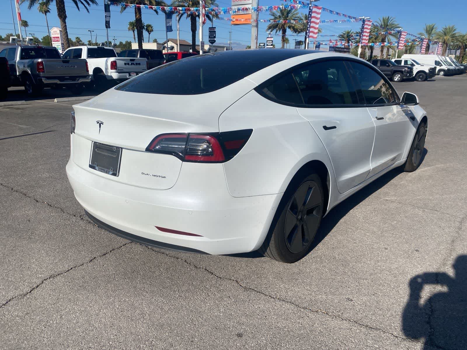 Thumbnail: 2021 Tesla Model 3 - 7