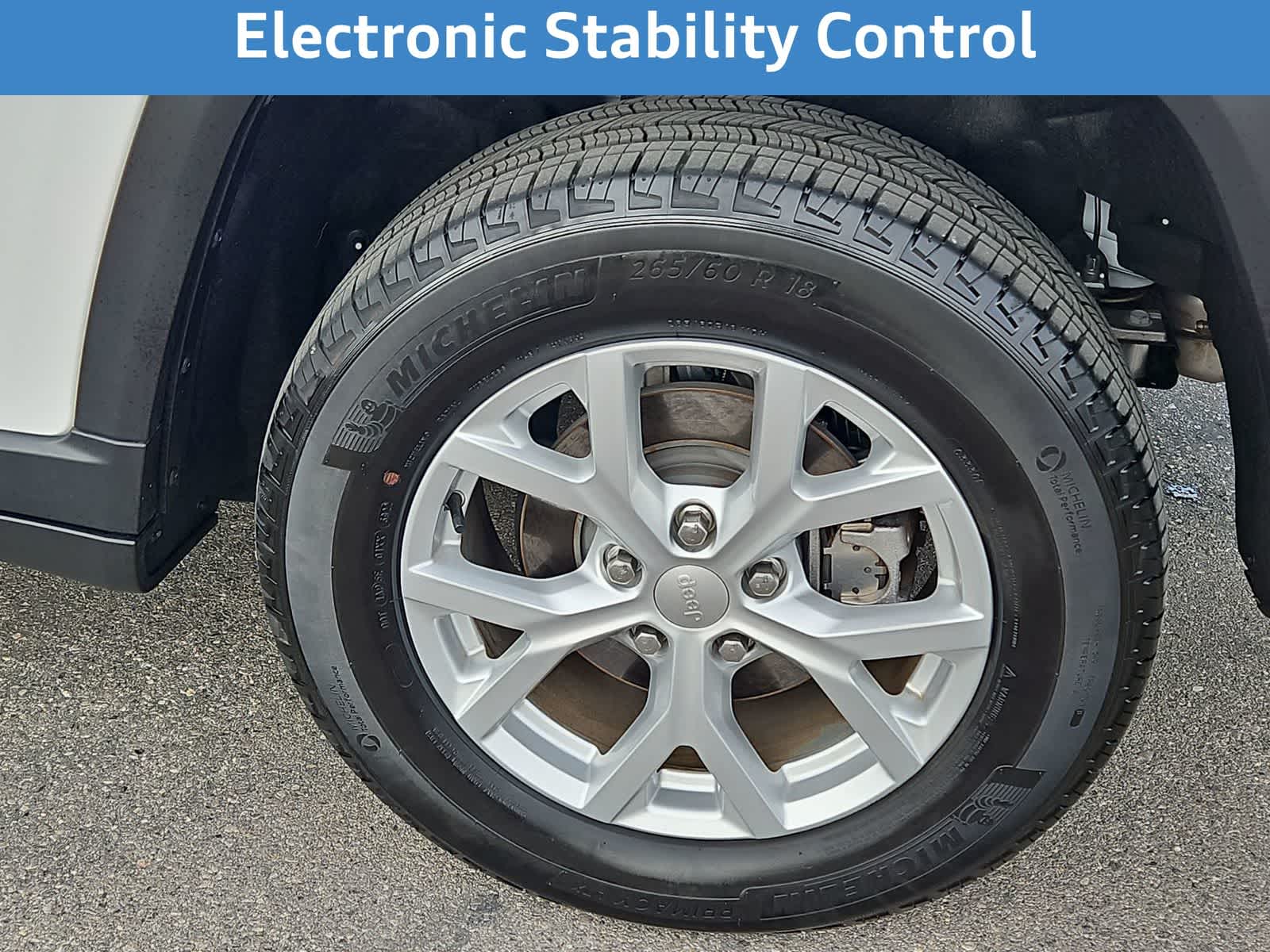 Thumbnail: 2023 Jeep Grand Cherokee - 15