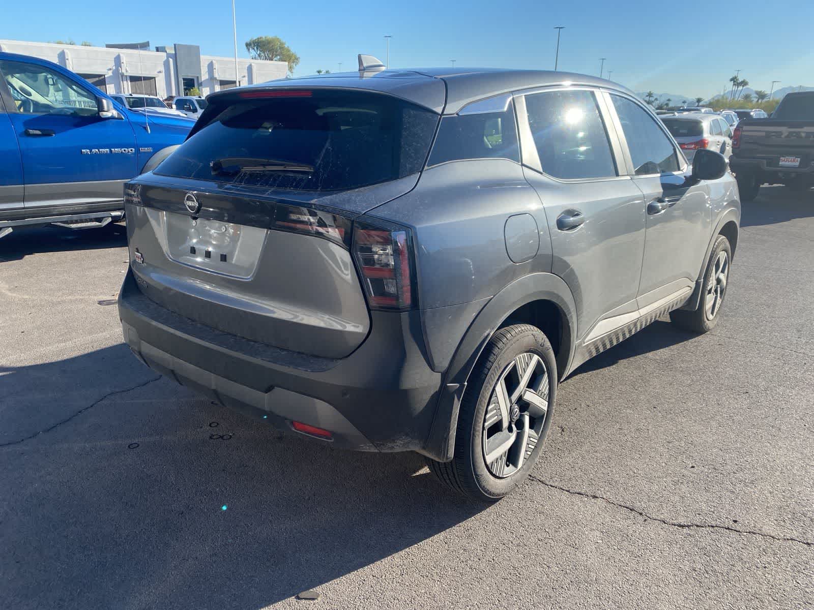 Thumbnail: 2025 Nissan Kicks - 6