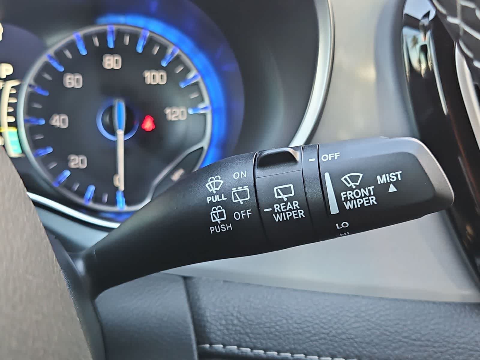 Thumbnail: 2026 Chrysler Pacifica - 25