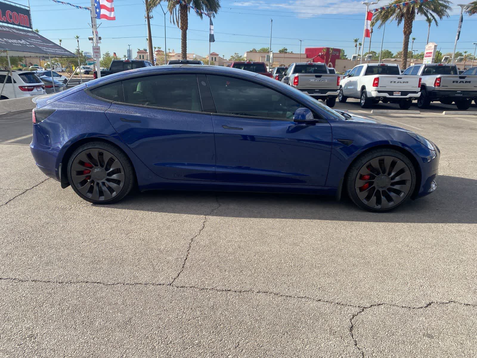 Thumbnail: 2022 Tesla Model 3 - 4