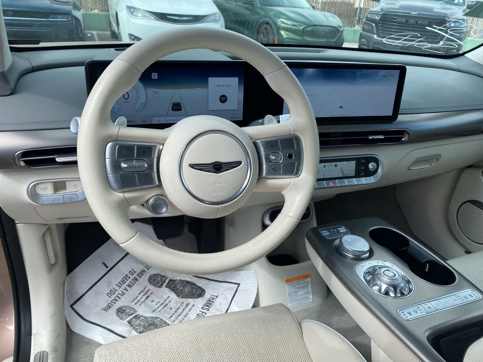 Thumbnail: 2024 Genesis GV60 - 10