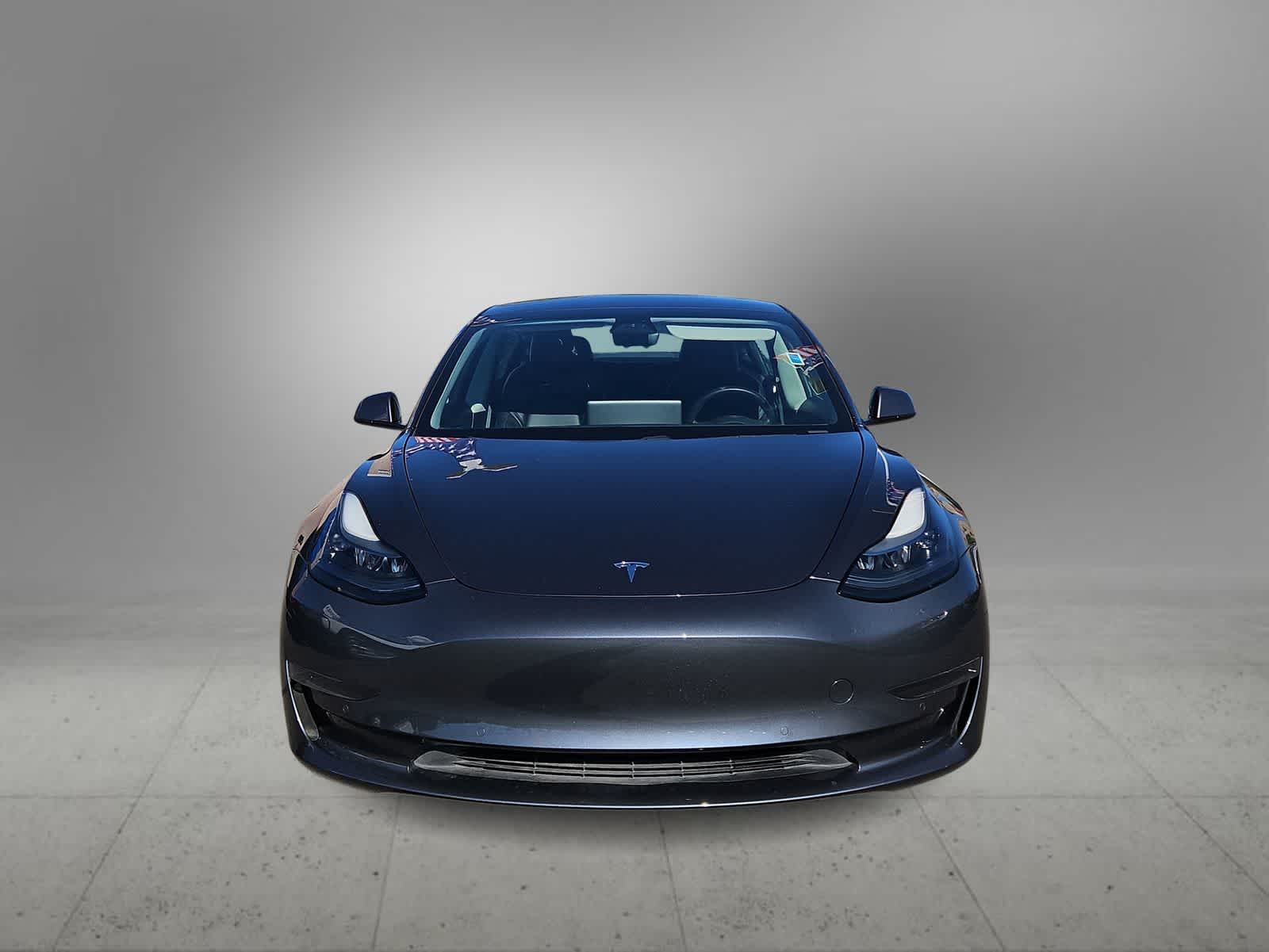 2021 Tesla Model 3 Standard Range Plus photo 3