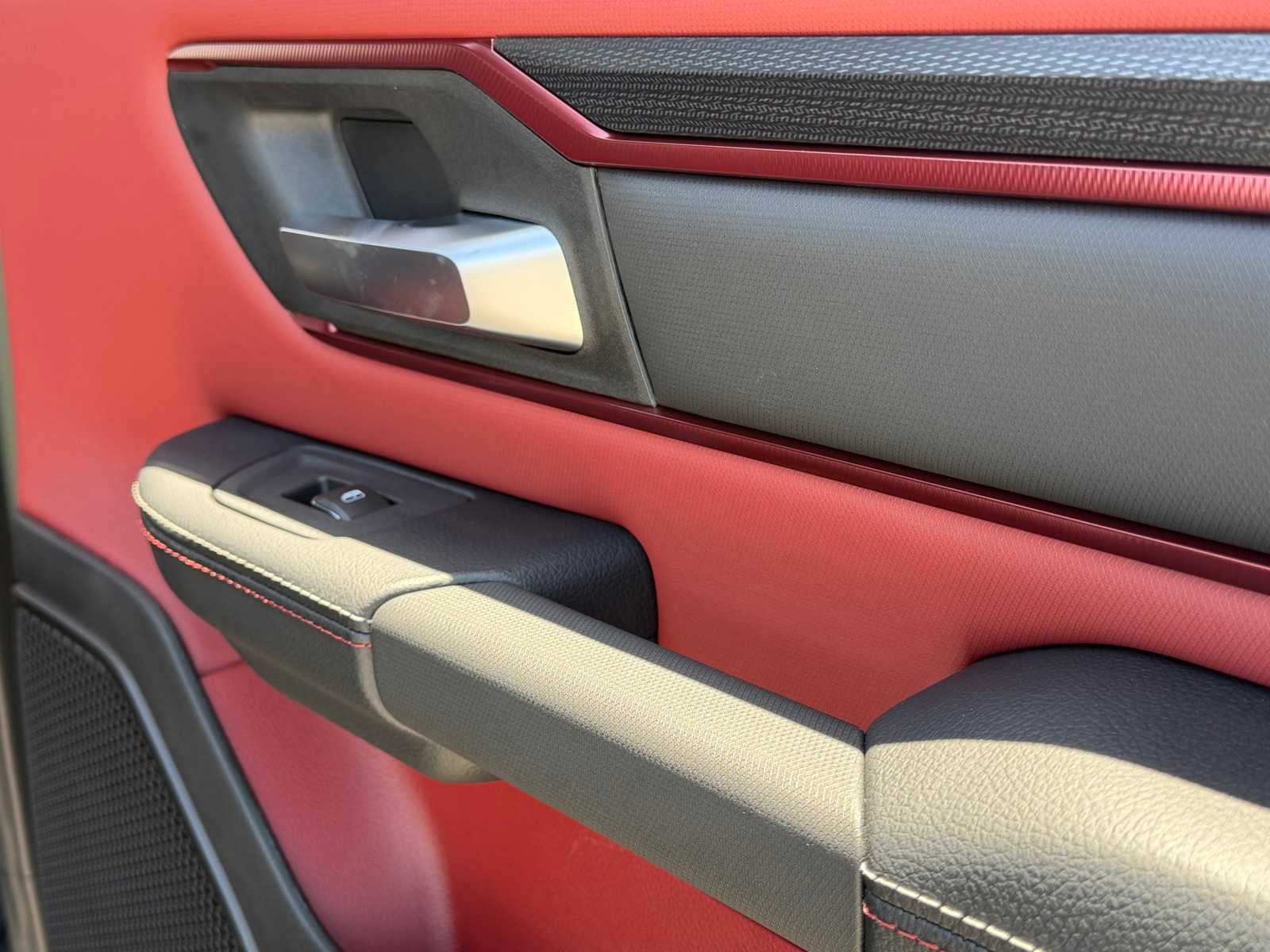 Thumbnail: 2026 RAM 1500 - 28