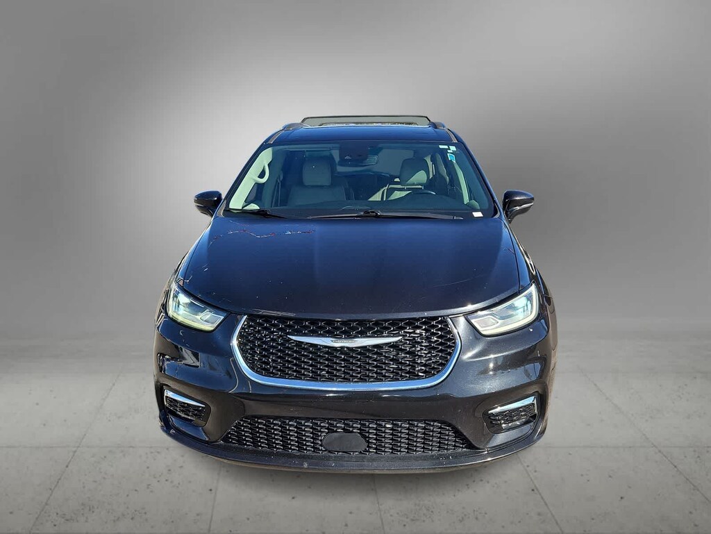 Used 2021 Chrysler Pacifica Touring L Van