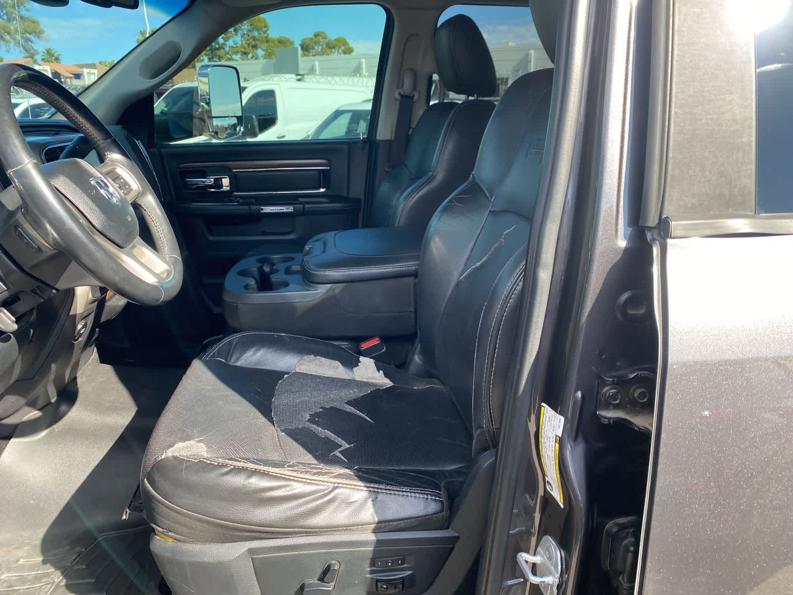 Thumbnail: 2014 RAM 3500 - 11