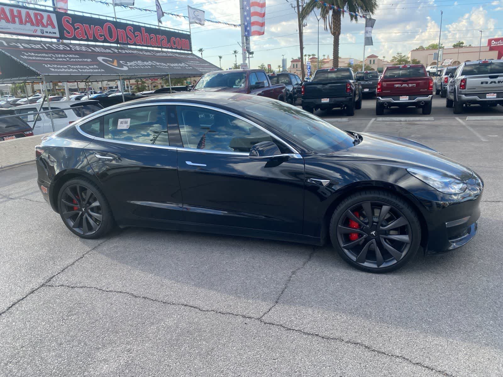Thumbnail: 2020 Tesla Model 3 - 4