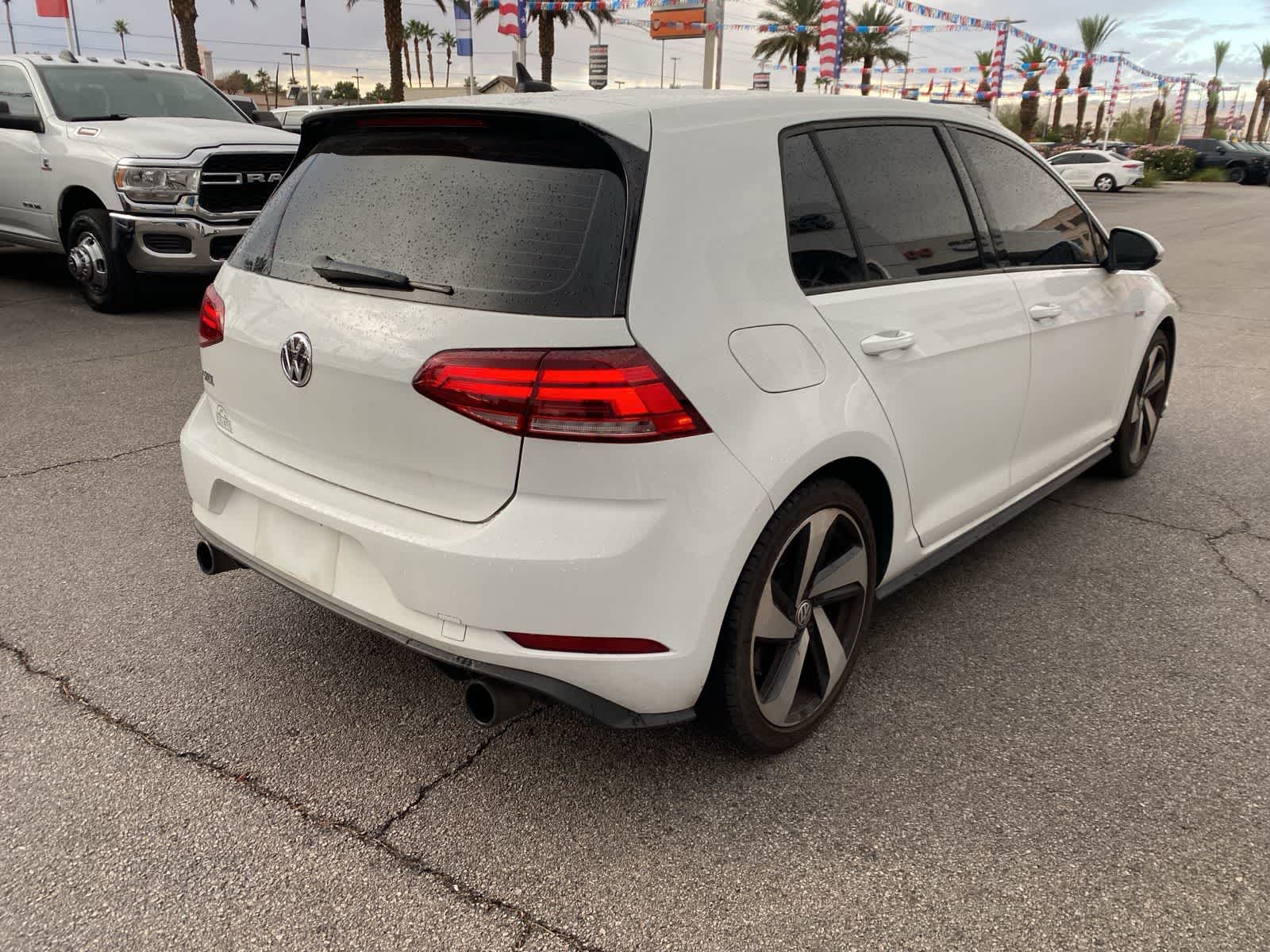 Thumbnail: 2018 Volkswagen Golf - 7