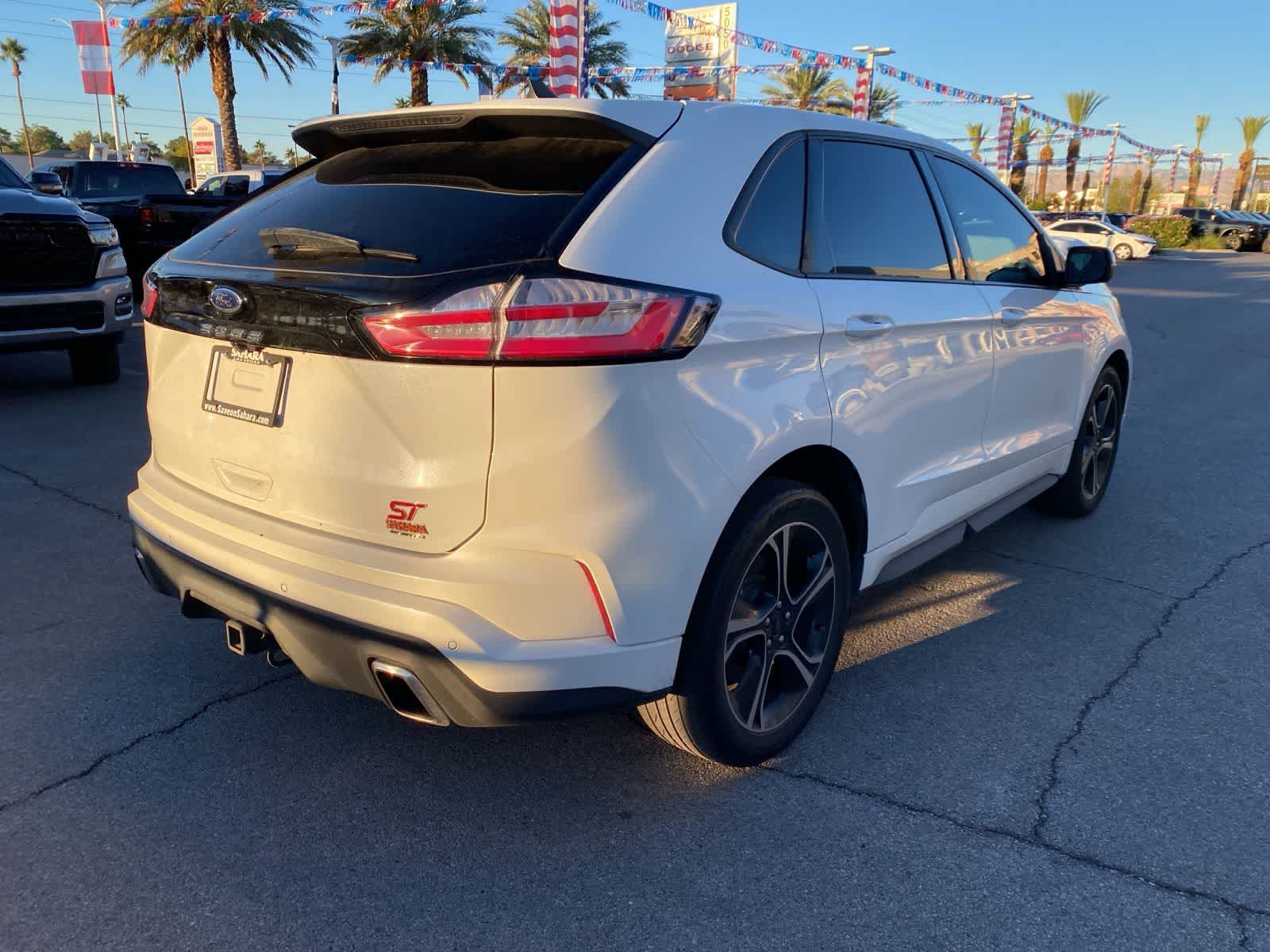 Thumbnail: 2021 Ford Edge - 6
