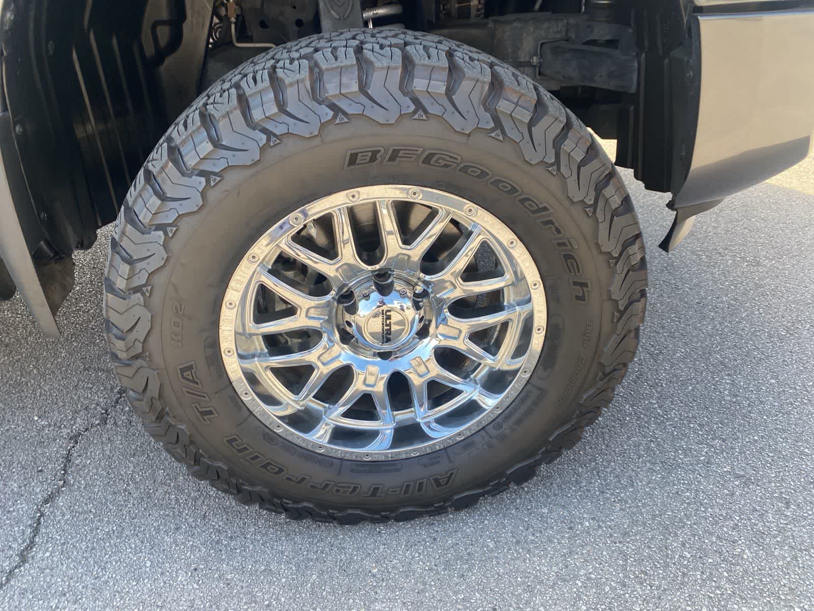 Thumbnail: 2021 Nissan Titan - 5