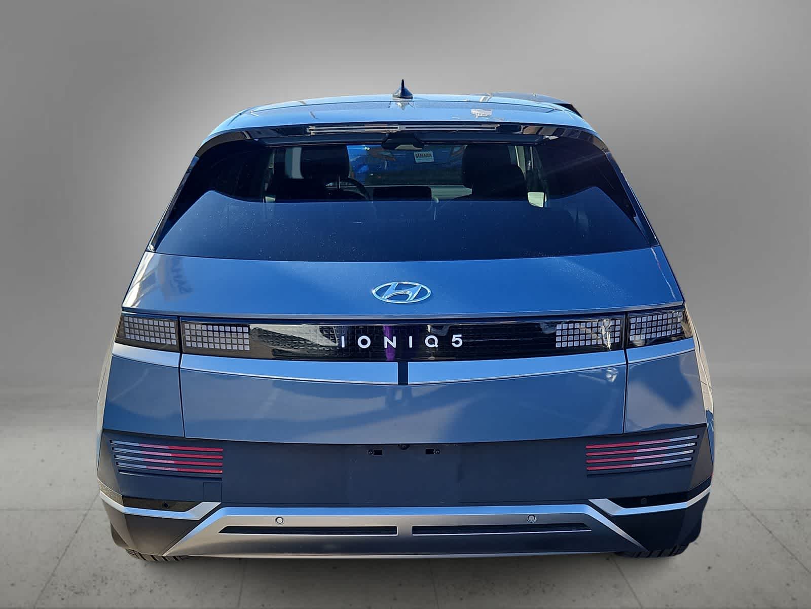 Thumbnail: 2024 Hyundai Ioniq 5 - 8