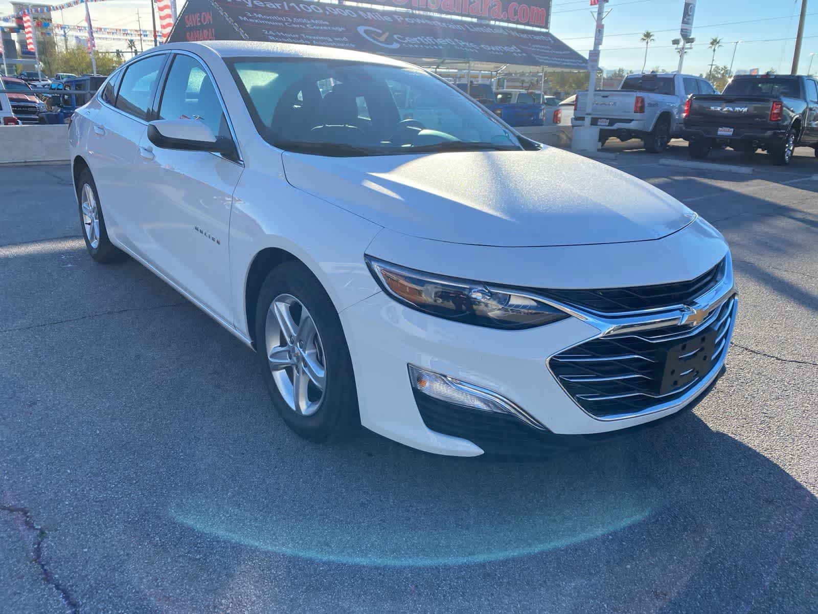 2024 Chevrolet Malibu LS photo 3