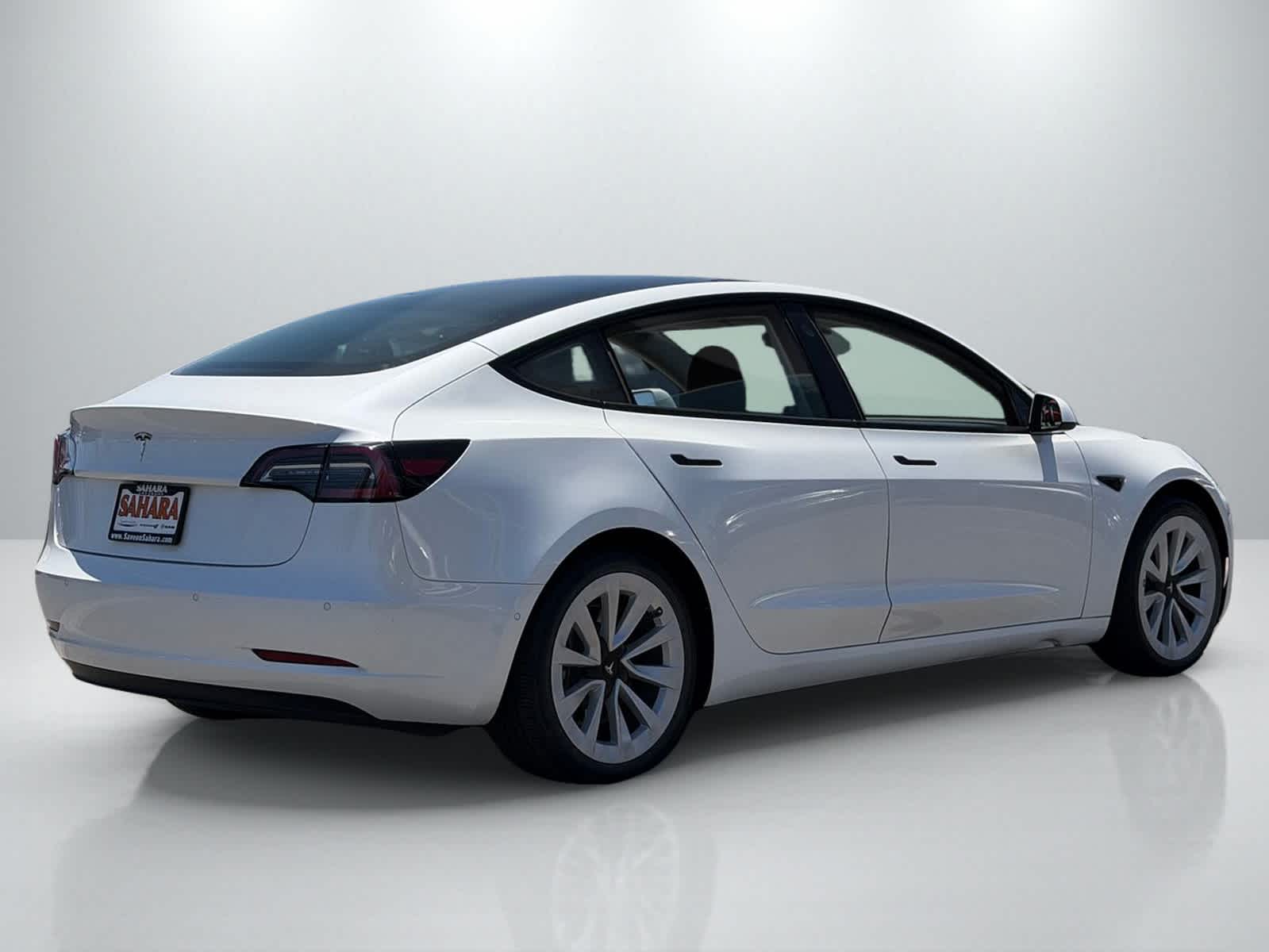 Thumbnail: 2021 Tesla Model 3 - 7