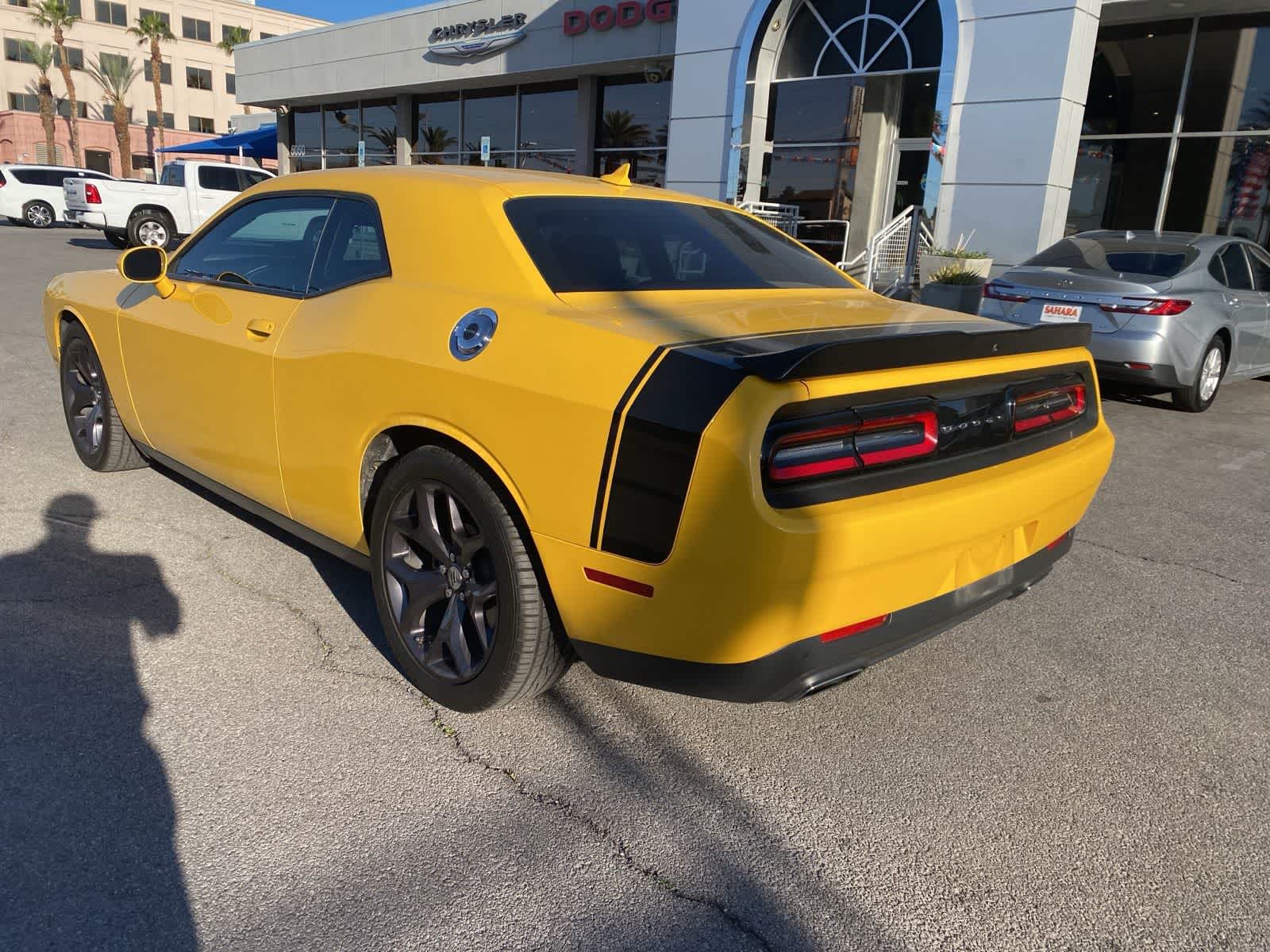 Thumbnail: 2017 Dodge Challenger - 9